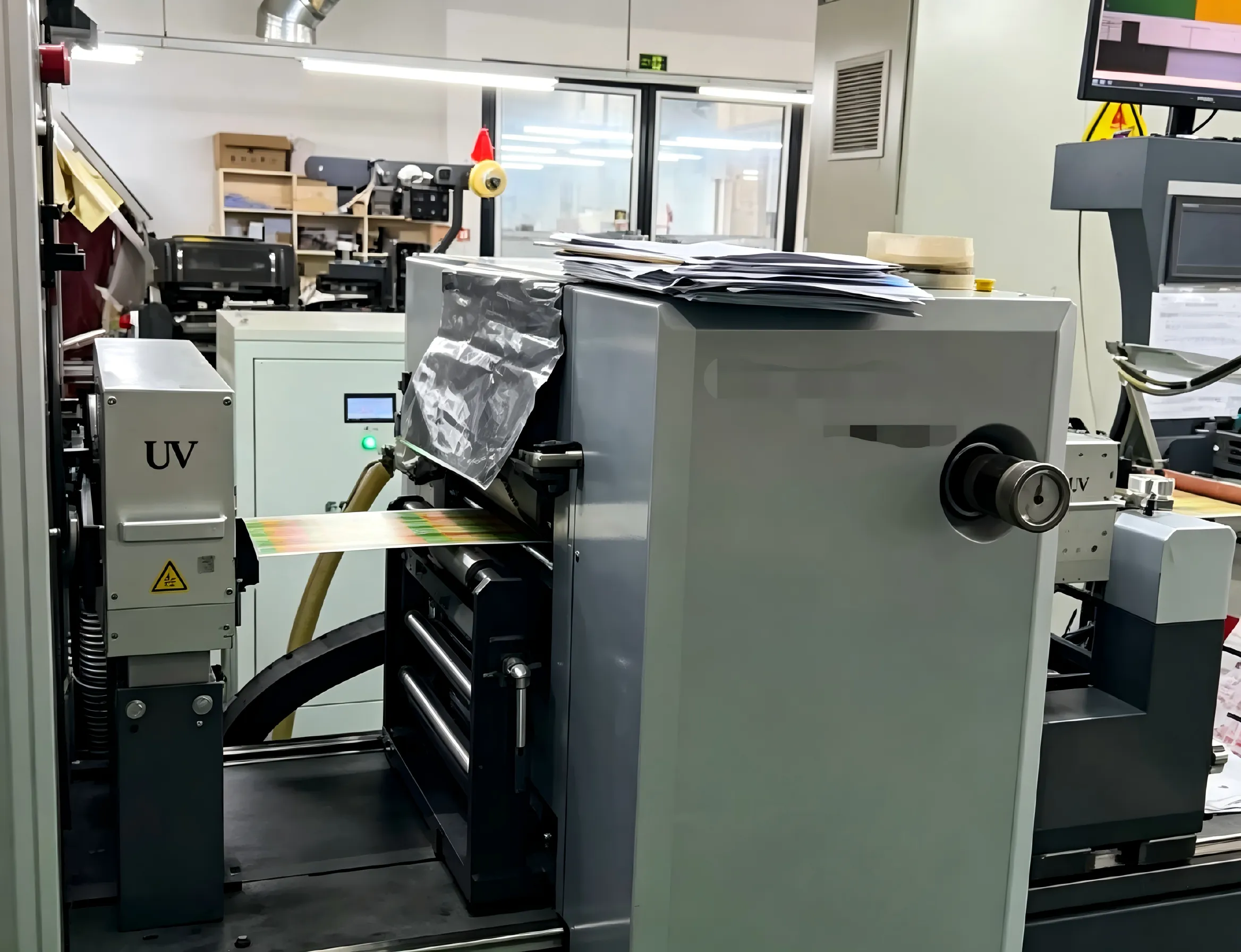 Why Are PS Self-Adhesive Labels Becoming a Smarter Choice for Modern Packaging?