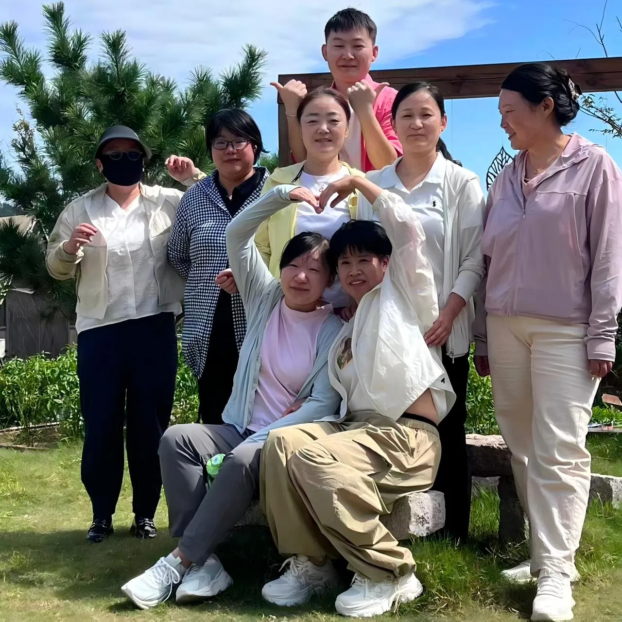 Xinsen Packaging Team Takes Time to Outdoors